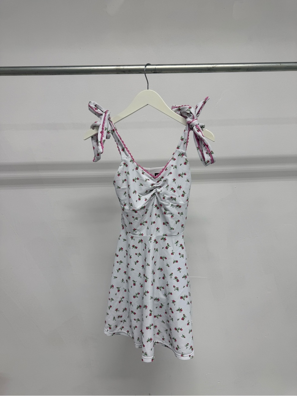 Beach Riot athletic dress